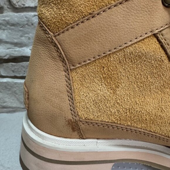 EUC Women's Sorel Lennox Lace Cozy STKD Waterproof Boot - Picture 12 of 14